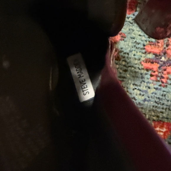 Steve Madden High Shine Maroon Heeled Boots - Picture 4 of 5